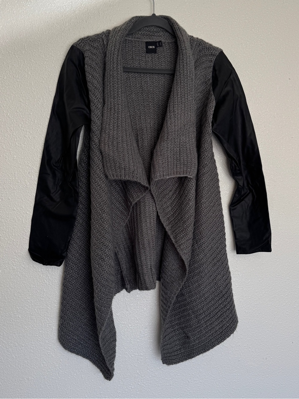 ASOS Gray Chunky Knit Draped Cardigan with Black Faux Leather Sleeves Size 0 XS